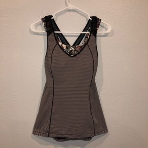 Lulu Lemon Workout Tank Top Size 4
